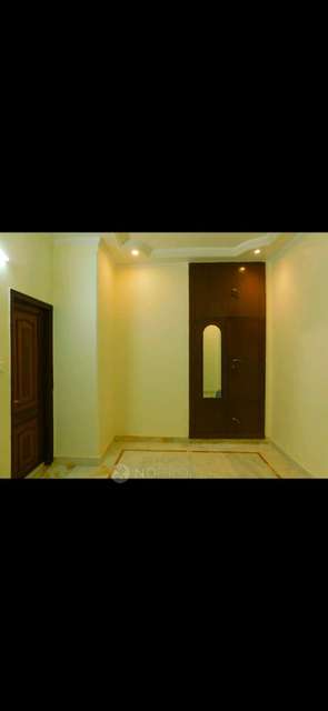 2 BHK Flat In West Patel Nagar For Sale  In West Patel Nagar