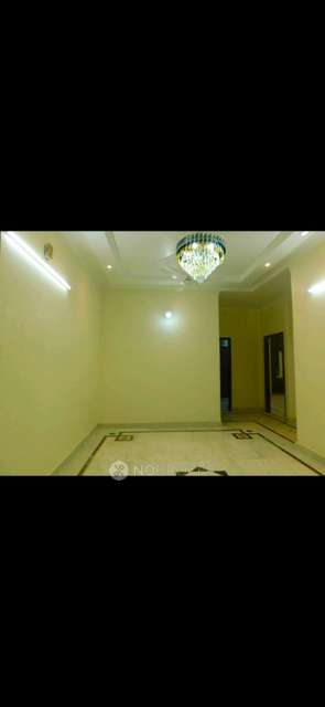 2 BHK Flat In West Patel Nagar For Sale  In West Patel Nagar