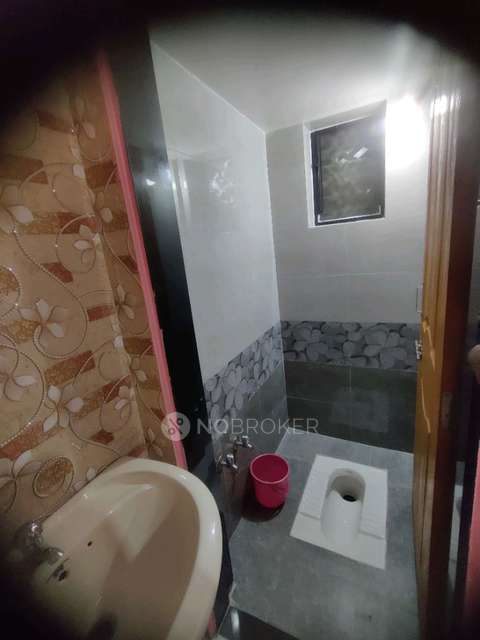 Single Room for Male In 3 BHK  In Warje Malwadi