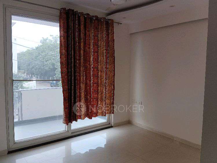 3 BHK Flat In Huda Floor for Rent  In Sector 38
