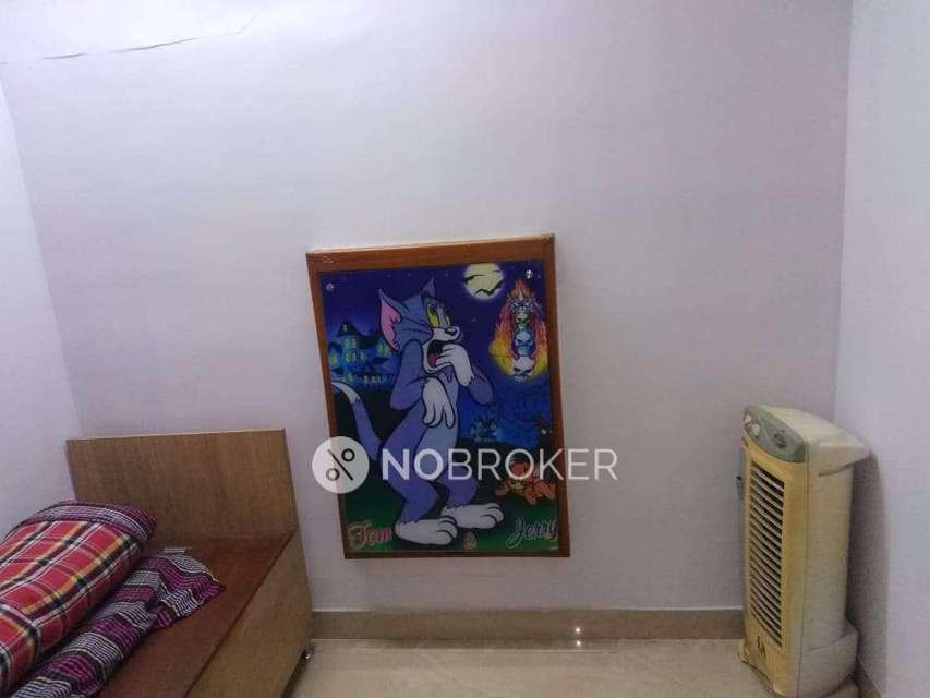 1 BHK Flat In Swadeshi Mill Complex For Sale  In Sion