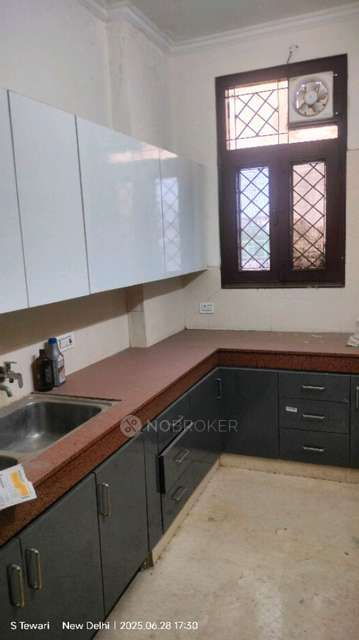 4 BHK Flat In Avtar Enclave For Sale  In Avtar Enclave, Paschim Vihar