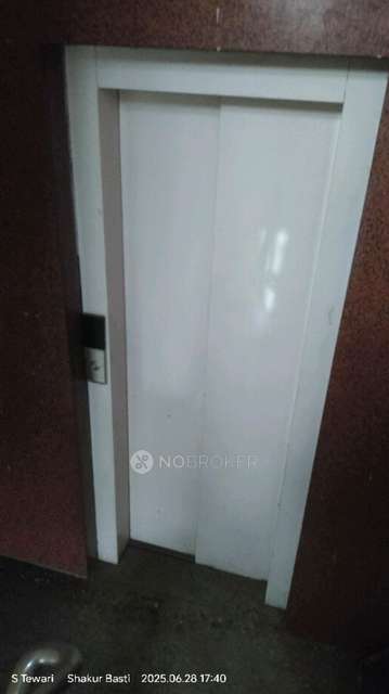 4 BHK Flat In Avtar Enclave For Sale  In Avtar Enclave, Paschim Vihar