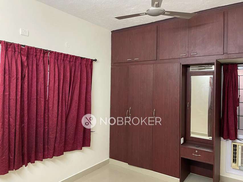 2 BHK Flat In Agni Flamingo Apartments For Sale  In Agni Flamingo Apartments, Pallikaranai.