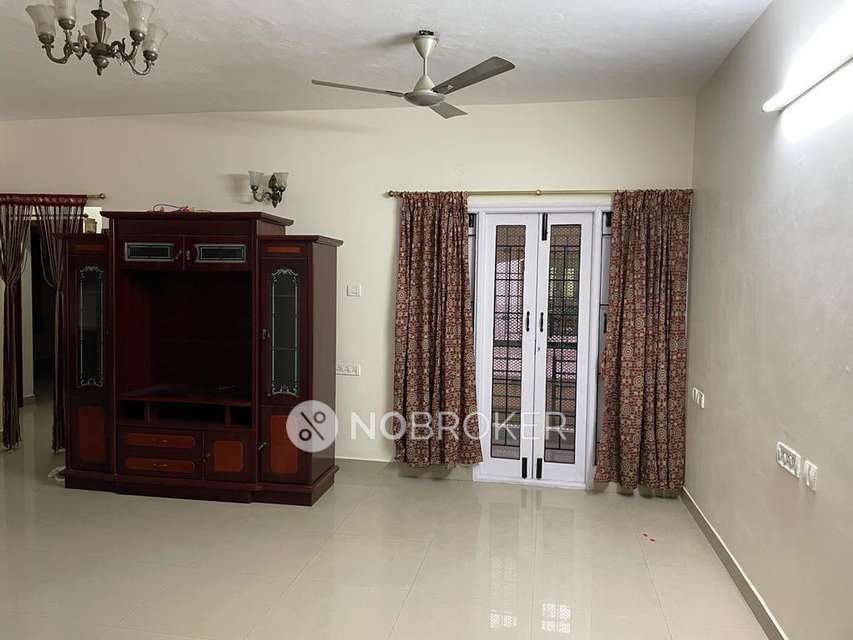 2 BHK Flat In Agni Flamingo Apartments For Sale  In Agni Flamingo Apartments, Pallikaranai.