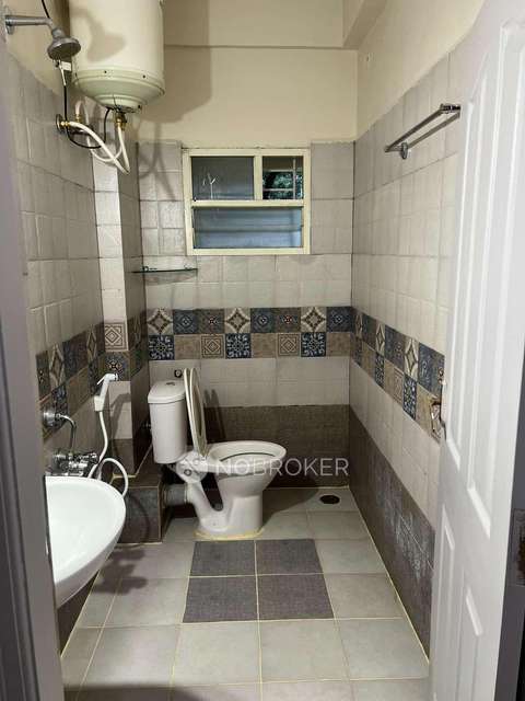 2 BHK Flat In White Orchids Vsv Builders For Sale  In Whitefield