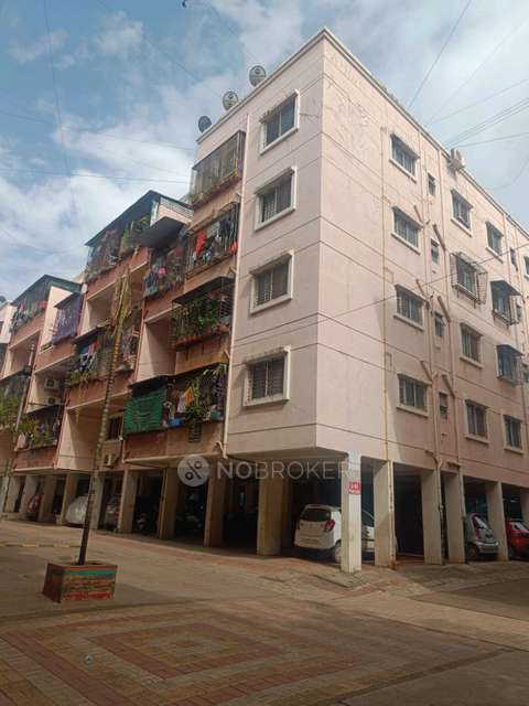 2 BHK Flat In Ganesh Vishwa Apartment, Ambegaon Bk For Sale  In Aisshwarya Banquet Hall