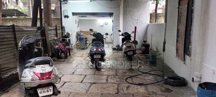 Commercial Property in 1068, Above Hotel Peacock, Subhash Nagar, Shukrawar Peth, Pune, Maharashtra 411002, India, Pune for Rent 