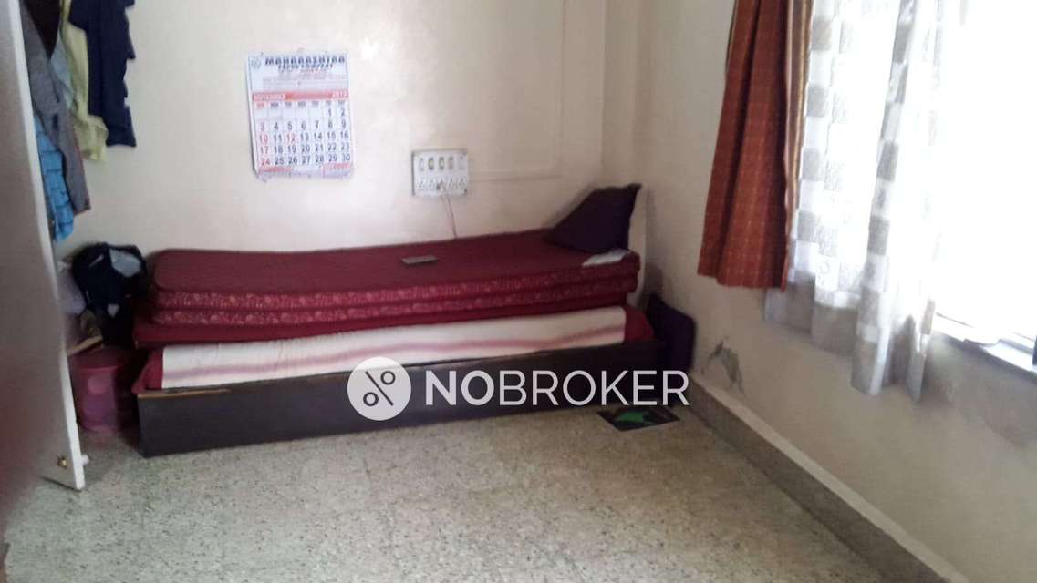 PG for Boys in Shaniwar Peth