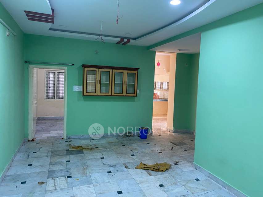 2 BHK Flat In Venkat Plaza For Sale  In Anandbagh X Road