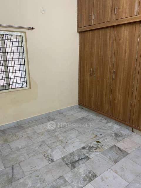 2 BHK Flat In Venkat Plaza For Sale  In Anandbagh X Road