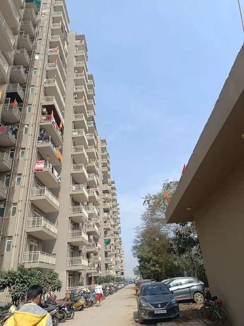 2 BHK Flat In Conscient Habitat 78a For Sale  In Sector 78