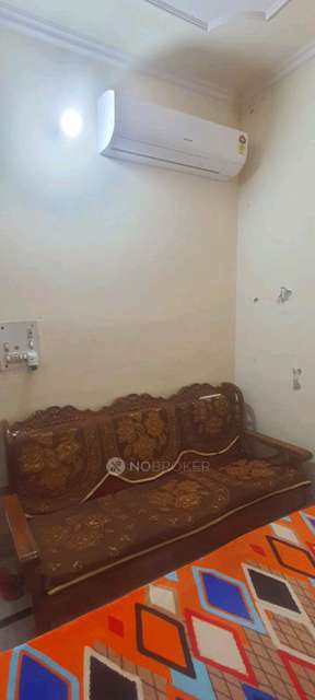PG for Girls in 545, Rishi Nagar, Pitampura, New Delhi, Delhi, 110034, India