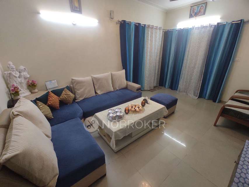 2 BHK Flat In Himalaya Pride, Tech Zone Iv For Sale  In Tech Zone Iv