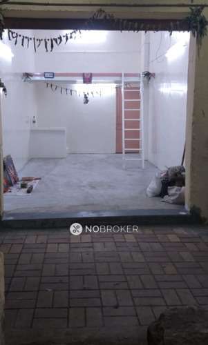 Shop in Shukrawar Peth, Pune for sale 