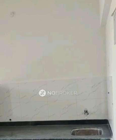 1 BHK Flat In Sant Nam Dev Housing Society  For Sale  In Ghatkopar East