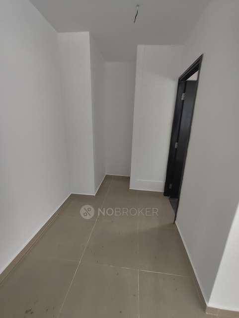 2 BHK Flat In Aliens Space Station For Sale  In Tellapur