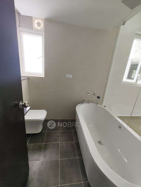 2 BHK Flat In Aliens Space Station For Sale  In Tellapur