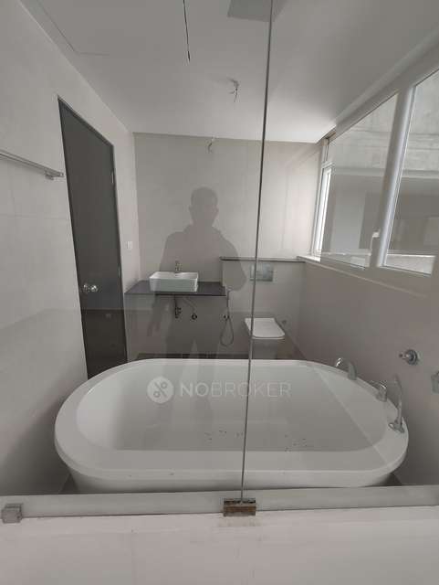 2 BHK Flat In Aliens Space Station For Sale  In Tellapur