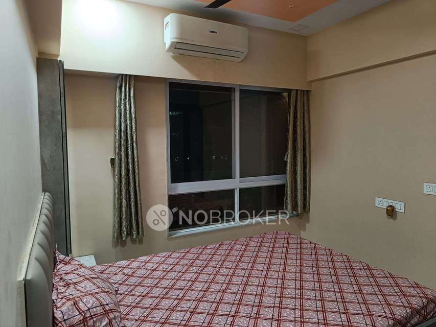 Single Room for Male In 2 BHK  In Saur Jagat (blumen) In Vikhroli West