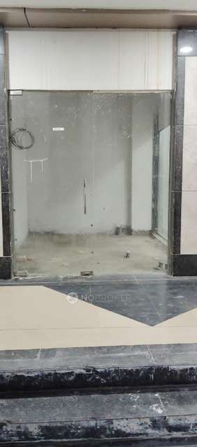 Shop in Gautam, Greater Noida for Rent 
