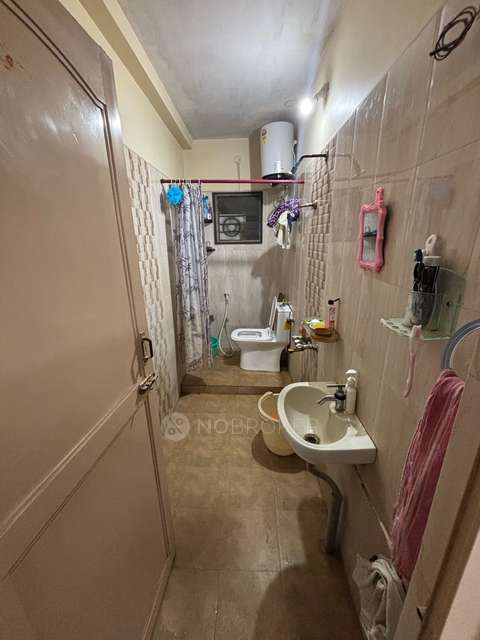 3 BHK Flat In Sudarsan Silverdale Apartment For Sale  In Ganapathipuram, Chrompet