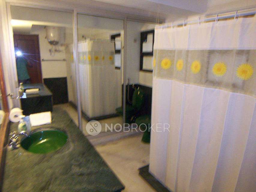 4 BHK Flat In Dda Flats For Sale  In  Vasant Kunj