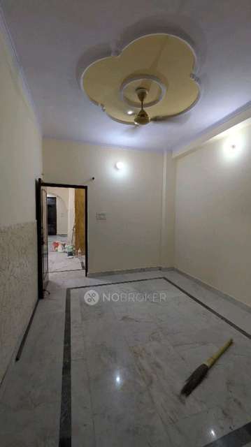 2 BHK Flat For Sale  In Extension Ii, Shalimar Garden