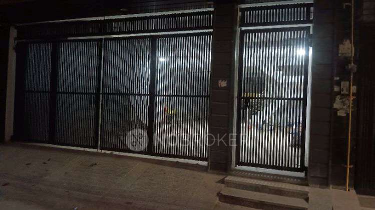 3 BHK Flat For Sale  In Mahavir Enclave, Delhi, India