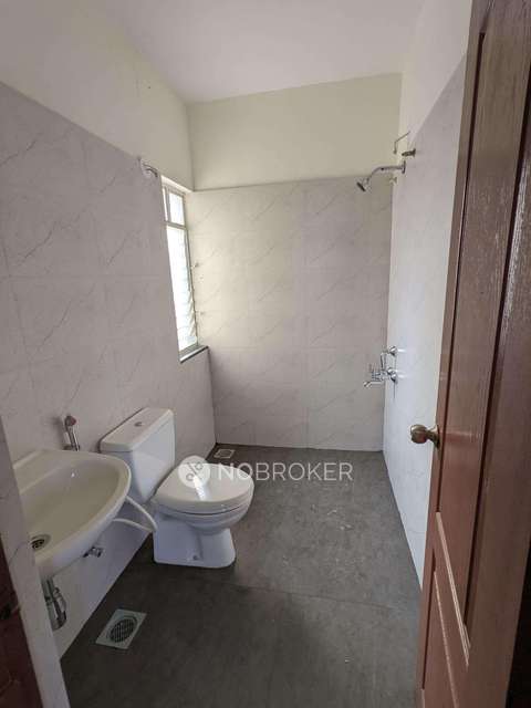 2 BHK Flat In The Lake District For Sale  In Kondhwa Budrukh