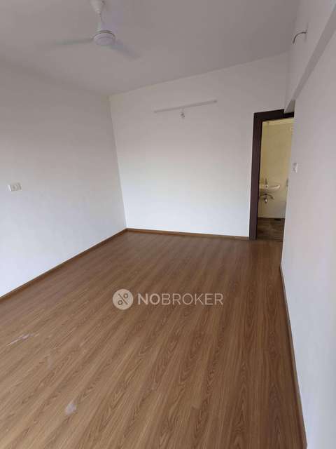 2 BHK Flat In The Lake District For Sale  In Kondhwa Budrukh