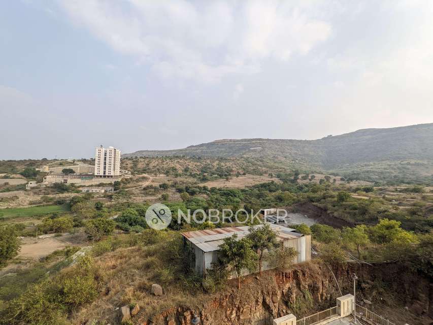 2 BHK Flat In The Lake District For Sale  In Kondhwa Budrukh