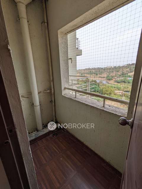 2 BHK Flat In The Lake District For Sale  In Kondhwa Budrukh