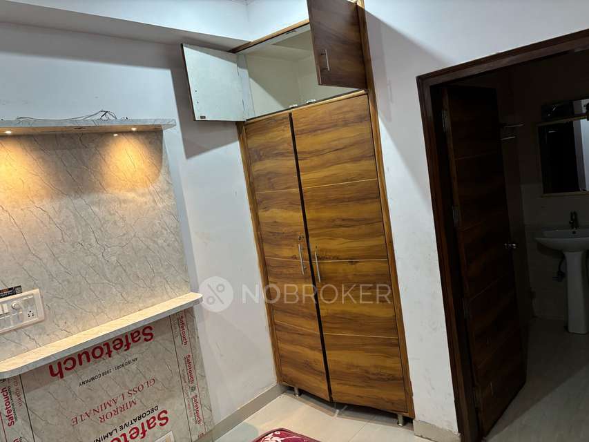 PG for Anyone in Sector 38