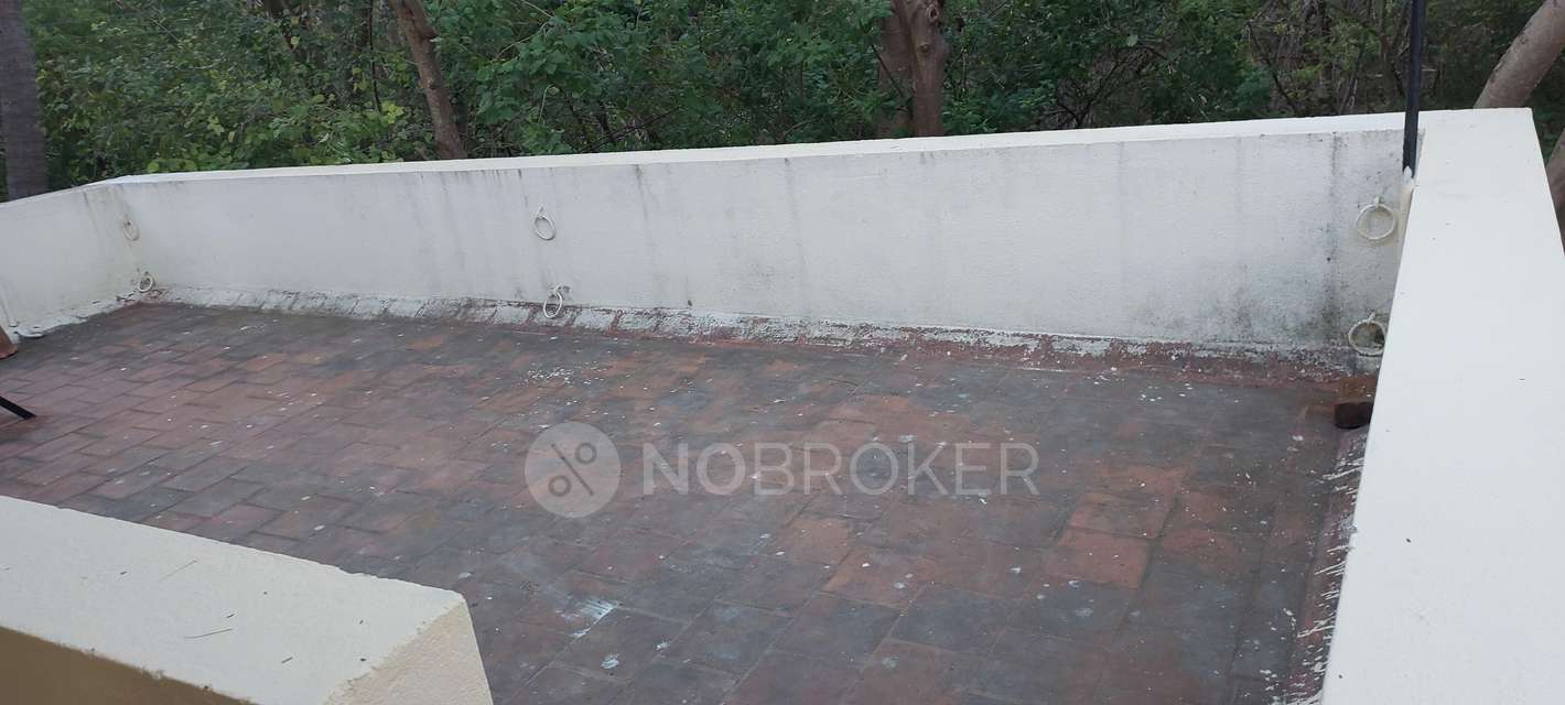 2 BHK Flat In   Nafar Rudhra For Sale  In Thiruvanmiyur