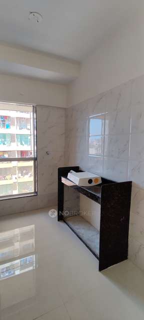 1 BHK Flat In Dharti Pressidio , Kandivali West For Sale  In Malad West
