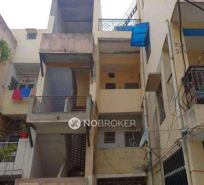 2 BHK Flat In Apartment for Rent  In Vikas Puri 