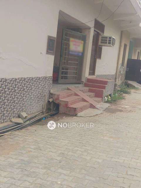 Shop in Manesar, Gurgaon for Rent 