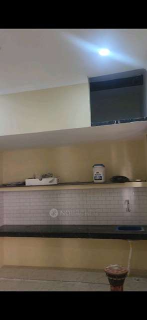 PG for Girls in  Sector 11