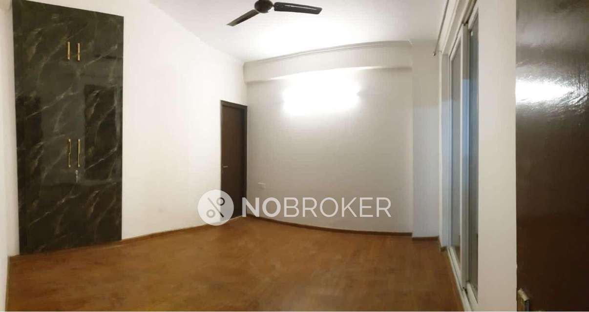 3 BHK Flat In Amarpali Golf Homes For Sale  In Sector 4