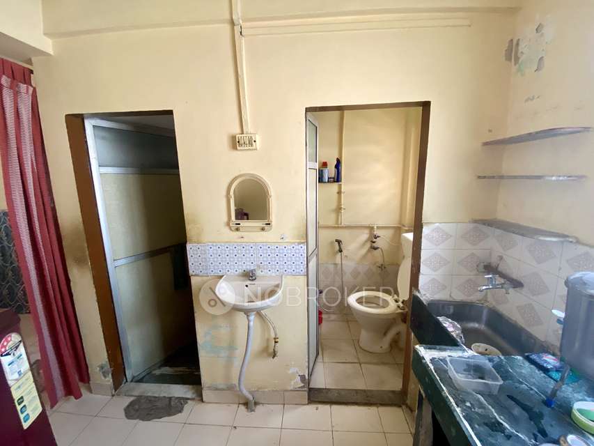 1 RK Flat In Sai Suyog Chs For Sale  In Nalasopara