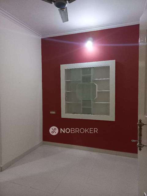 4+ BHK Flat For Sale  In Mangammanapalya