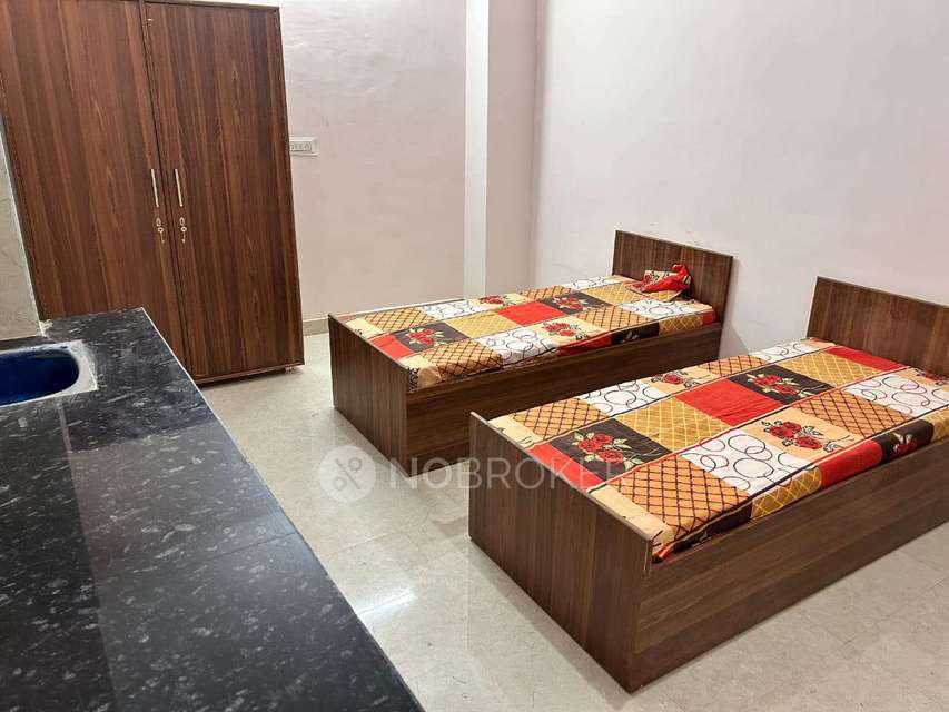 1 RK Flat for Rent  In  Sector 69