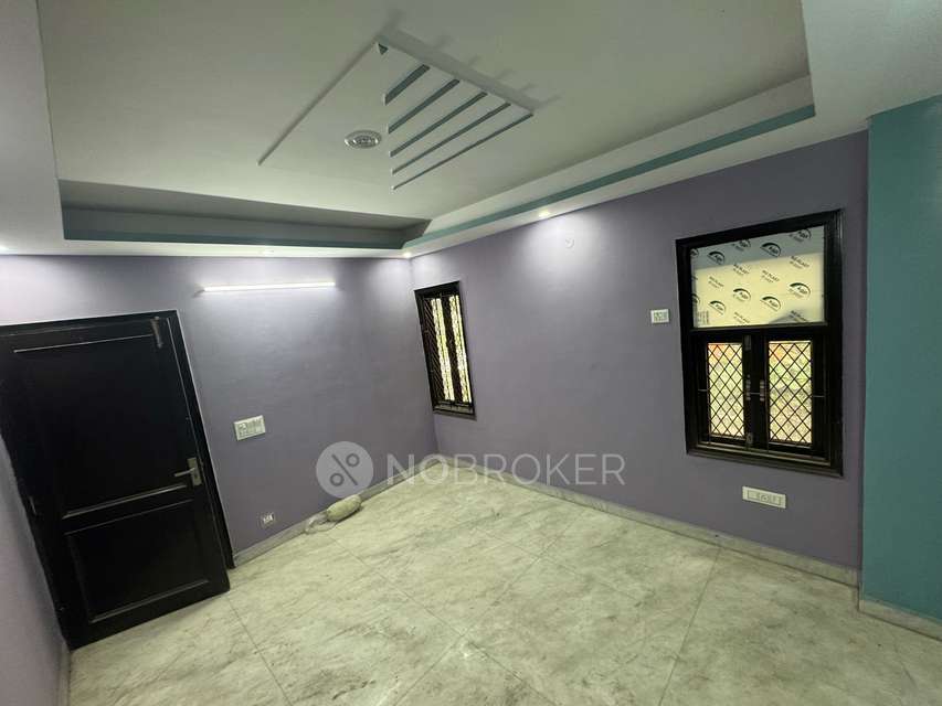 3 BHK Flat In Om Apartment For Sale  In Dev Nagar, Karol Bagh