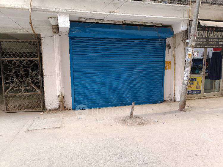 Retail  Property in Baba Ji General Store, Delhi for Rent 