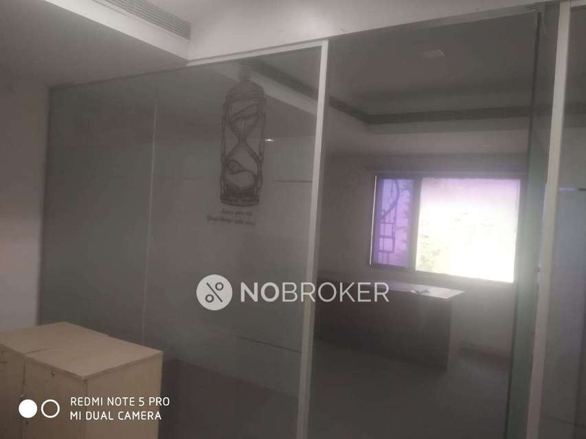 Shop in Banjara Hills, Hyderabad for sale 