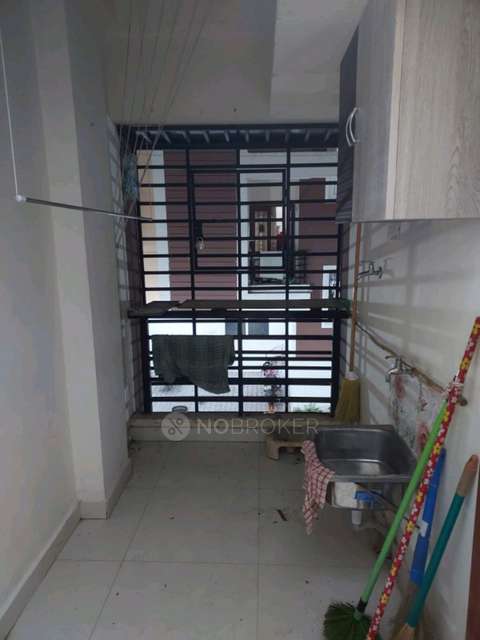 2 BHK Flat In Royal Aishwaryan For Sale  In Numbal