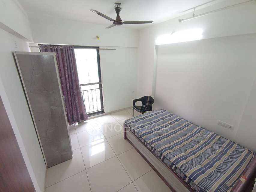 2 BHK Flat In Pride World City Kingsbury For Sale  In Charholi Budruk