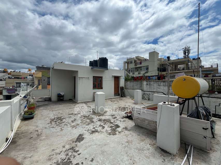 4+ BHK Flat For Sale  In  Gowdanapalya