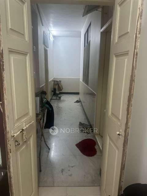 2 BHK Flat In Nanabhai Chambers For Sale  In Fort